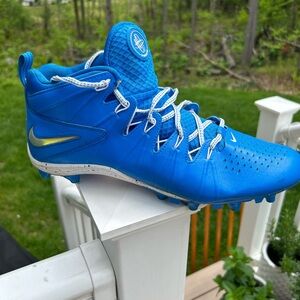 Nike Huarache Blue Metallic Cleats, 13